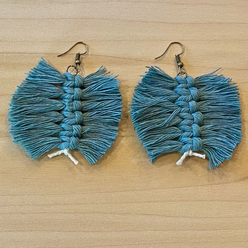 Macrame cord store for earrings